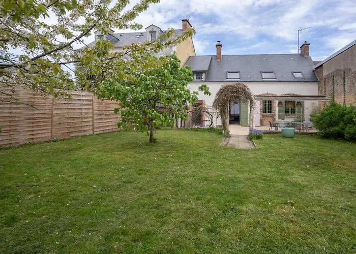 Break En Sarthe - Wifi - Jardin * Bessé-sur-Braye